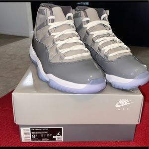 Air Jordan 11 Retro Cool Grey 2021 size 9.5